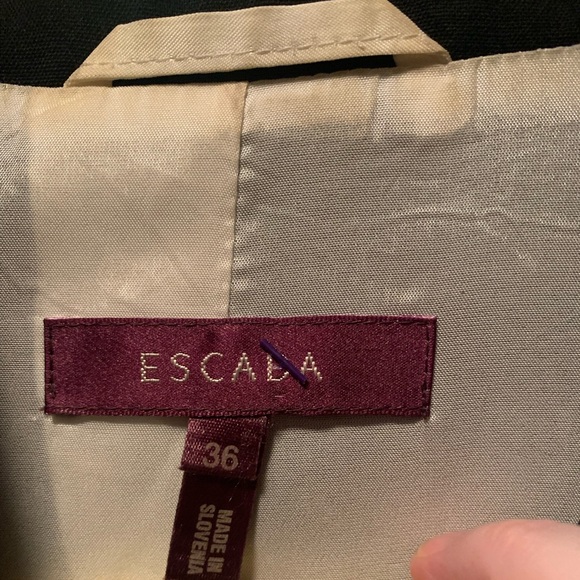 Escada Black Wool Blazer - Picture 2 of 8